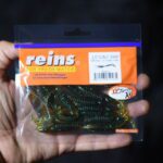 Приманки Reins Curly Shad 3,5'' - 565 Motor Oil Green - 14шт.